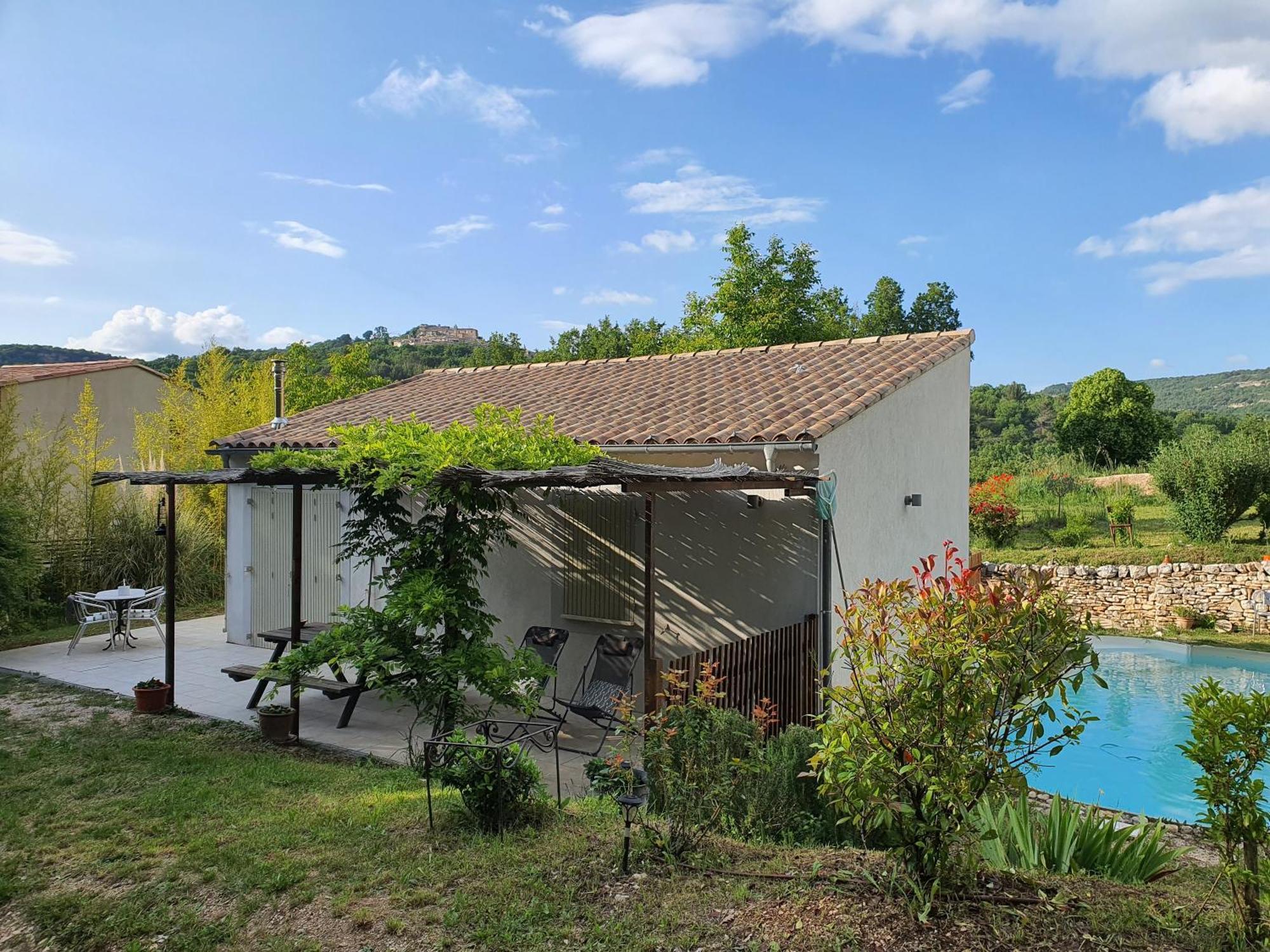 Hanna En Luberon - Le Boisset Saint-Martin-de-Castillon Exterior foto